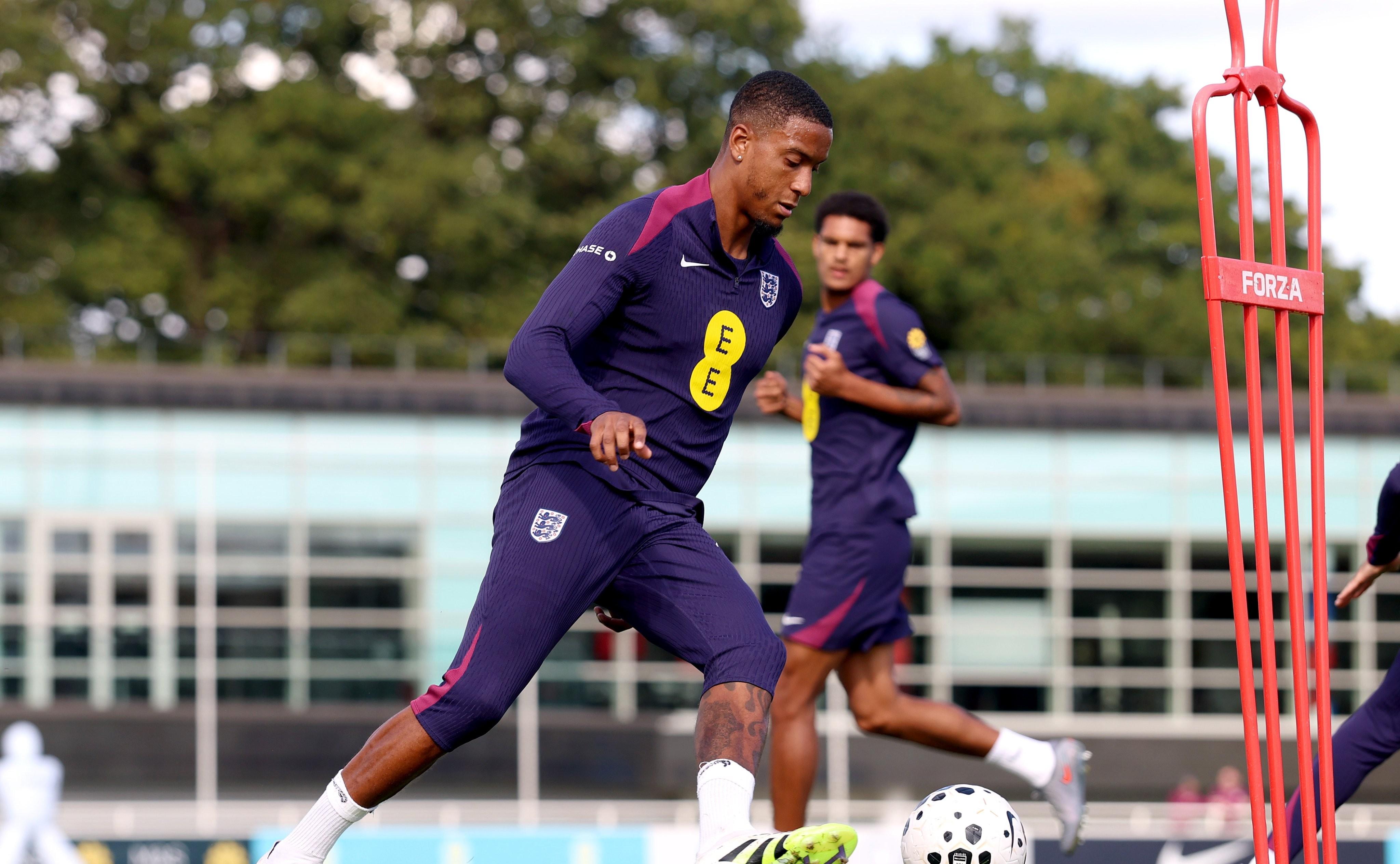 包含国际比赛日西甲焦点战，浙江队防线松动，压力陡增，高层口径保持一致的词条-欧博彩票